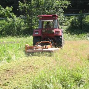 Mulchgerät an einem Traktor; Bild Christine Fabricius LEL