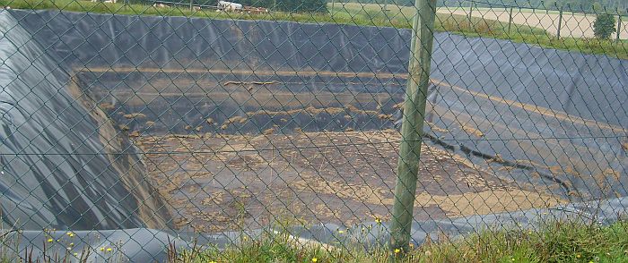 Bild: Güllelagune - Frank Gräter/LEL Bild: Güllelagune - Frank Gräter/LEL